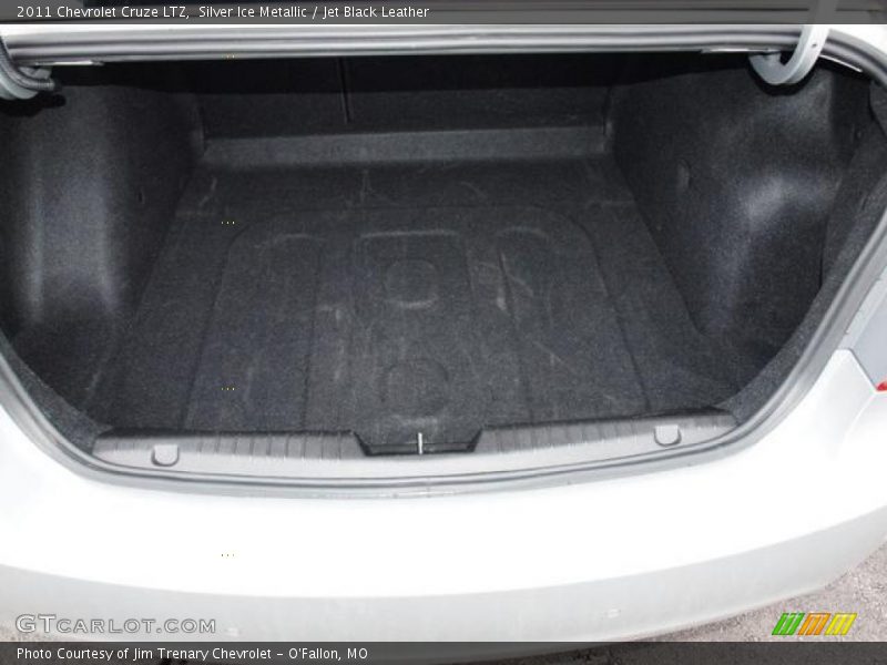 Silver Ice Metallic / Jet Black Leather 2011 Chevrolet Cruze LTZ
