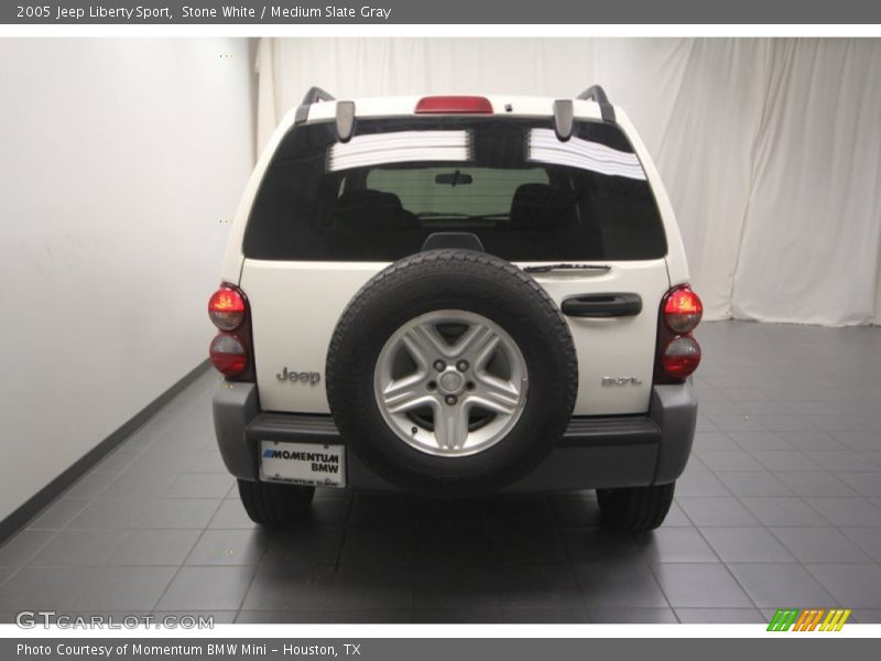 Stone White / Medium Slate Gray 2005 Jeep Liberty Sport