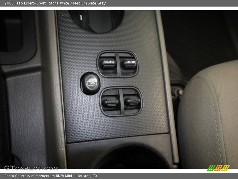 Stone White / Medium Slate Gray 2005 Jeep Liberty Sport