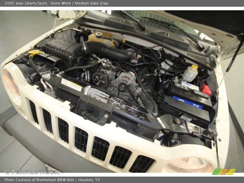 Stone White / Medium Slate Gray 2005 Jeep Liberty Sport
