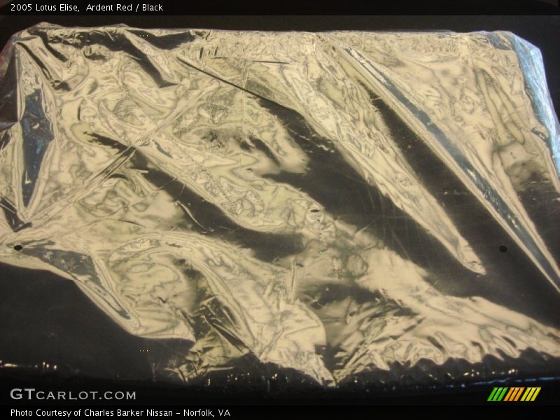 Ardent Red / Black 2005 Lotus Elise