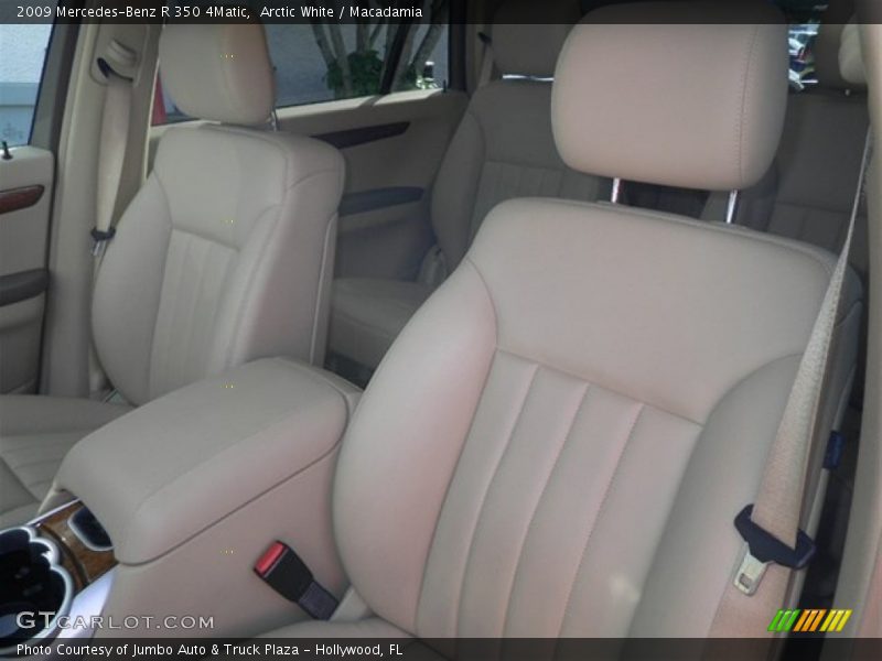Arctic White / Macadamia 2009 Mercedes-Benz R 350 4Matic