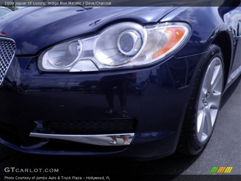 Indigo Blue Metallic / Dove/Charcoal 2009 Jaguar XF Luxury