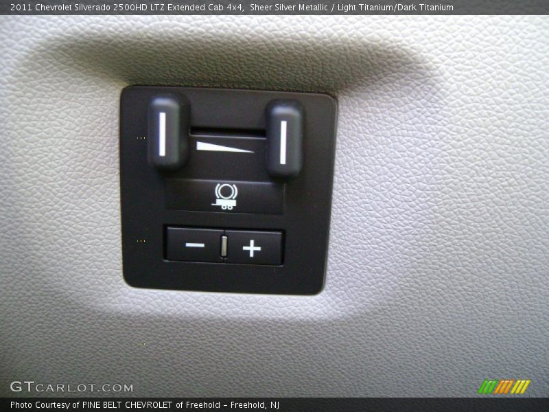 Sheer Silver Metallic / Light Titanium/Dark Titanium 2011 Chevrolet Silverado 2500HD LTZ Extended Cab 4x4