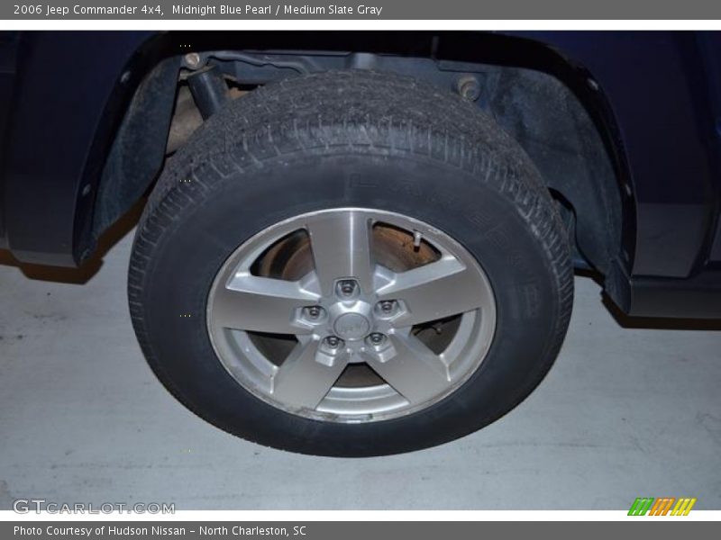 Midnight Blue Pearl / Medium Slate Gray 2006 Jeep Commander 4x4
