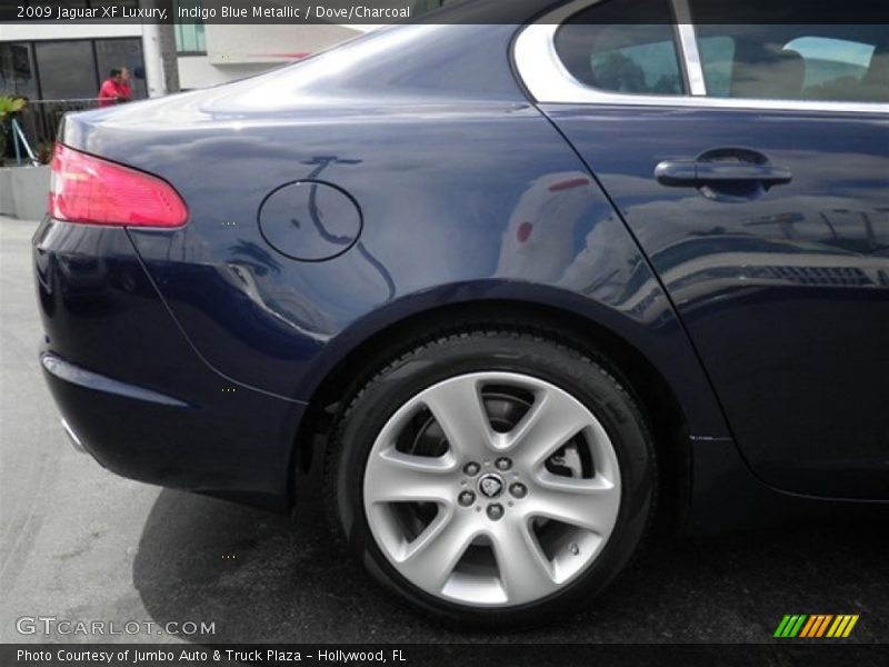 Indigo Blue Metallic / Dove/Charcoal 2009 Jaguar XF Luxury
