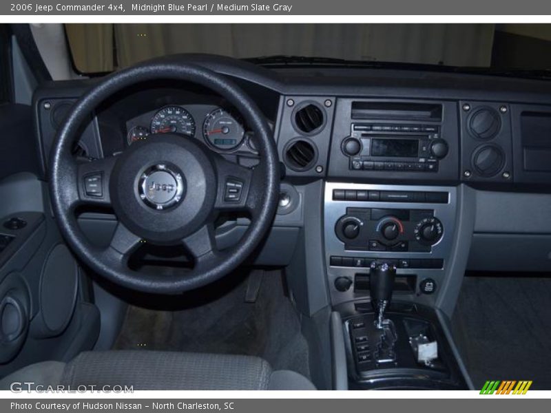 Midnight Blue Pearl / Medium Slate Gray 2006 Jeep Commander 4x4