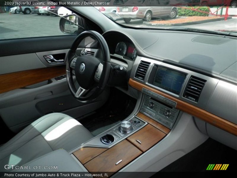 Indigo Blue Metallic / Dove/Charcoal 2009 Jaguar XF Luxury
