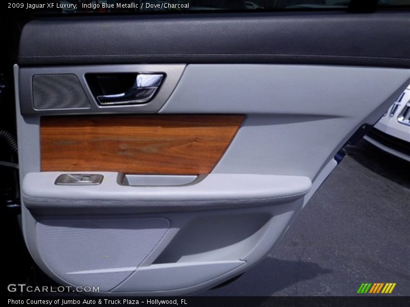 Indigo Blue Metallic / Dove/Charcoal 2009 Jaguar XF Luxury