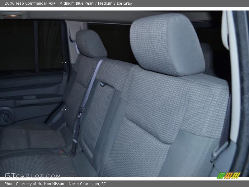 Midnight Blue Pearl / Medium Slate Gray 2006 Jeep Commander 4x4