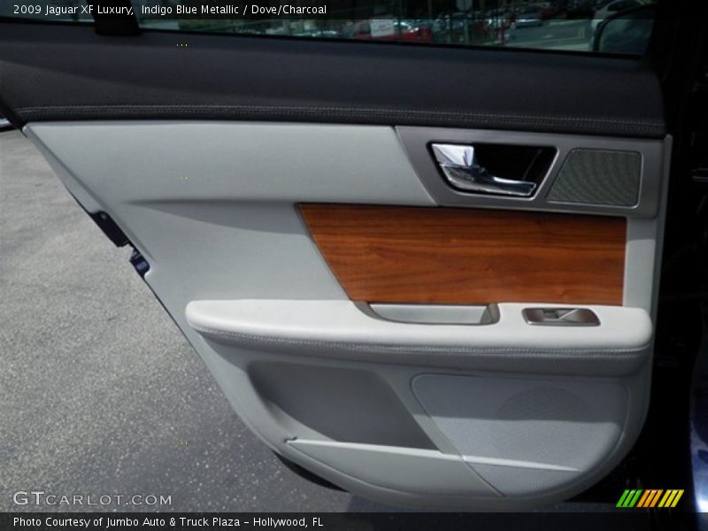 Indigo Blue Metallic / Dove/Charcoal 2009 Jaguar XF Luxury