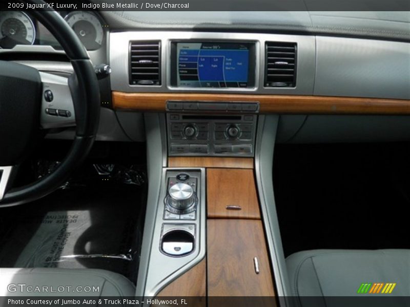 Indigo Blue Metallic / Dove/Charcoal 2009 Jaguar XF Luxury