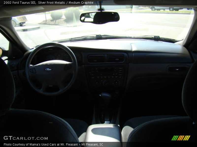 Silver Frost Metallic / Medium Graphite 2002 Ford Taurus SES