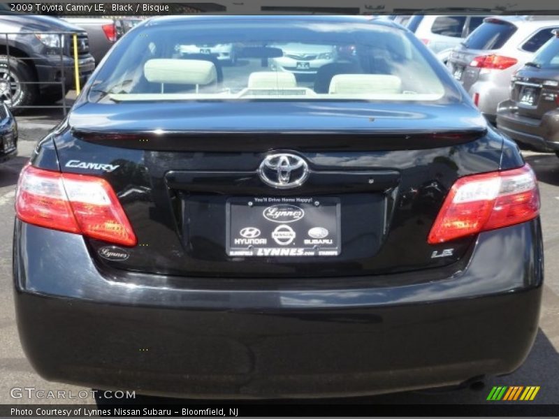 Black / Bisque 2009 Toyota Camry LE