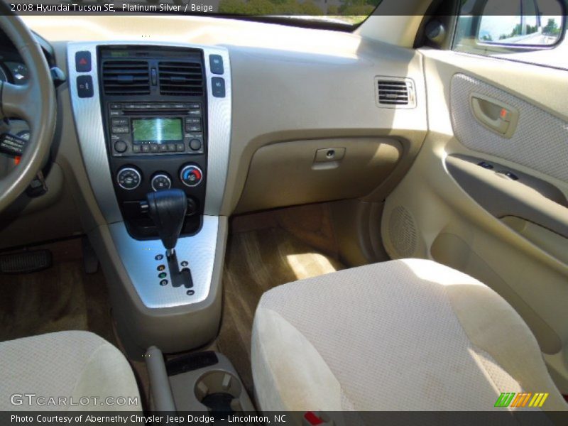 Platinum Silver / Beige 2008 Hyundai Tucson SE