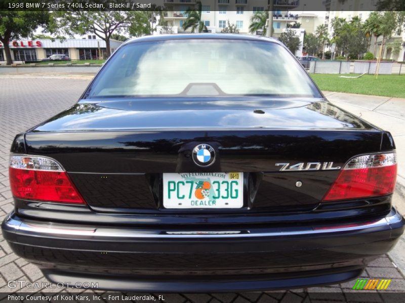 Black II / Sand 1998 BMW 7 Series 740iL Sedan