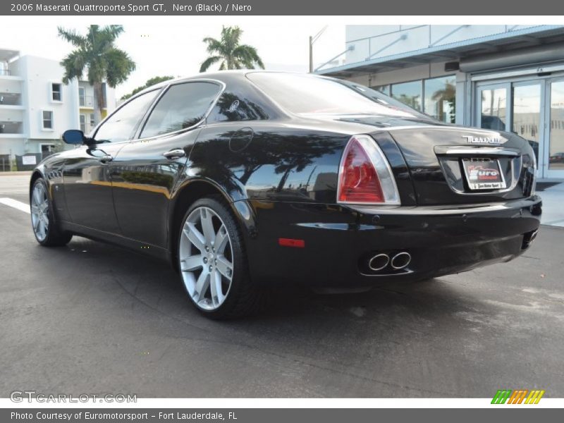 Nero (Black) / Nero 2006 Maserati Quattroporte Sport GT