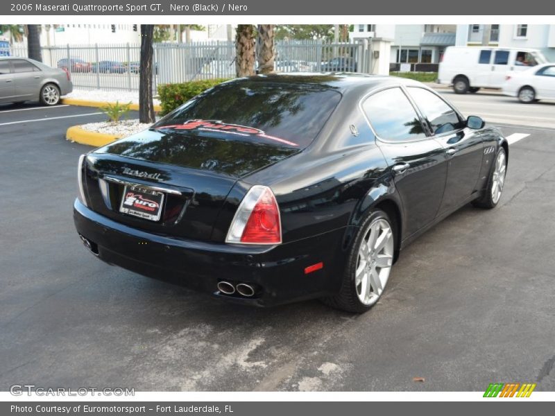 Nero (Black) / Nero 2006 Maserati Quattroporte Sport GT