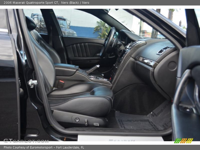  2006 Quattroporte Sport GT Nero Interior