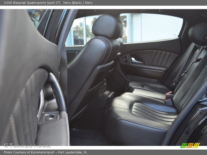 Nero (Black) / Nero 2006 Maserati Quattroporte Sport GT