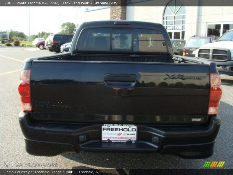 Black Sand Pearl / Graphite Gray 2006 Toyota Tacoma X-Runner