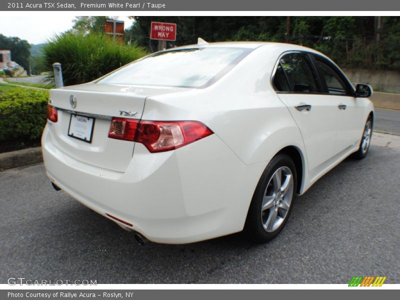 Premium White Pearl / Taupe 2011 Acura TSX Sedan