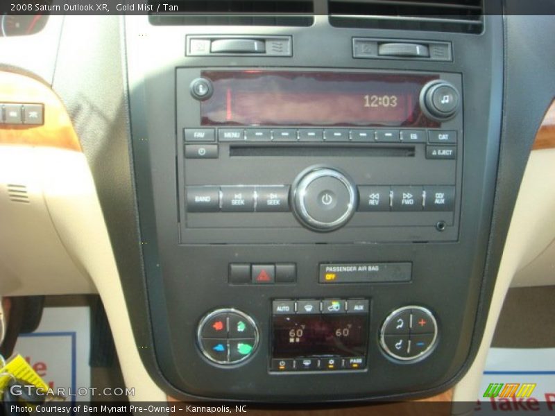Controls of 2008 Outlook XR