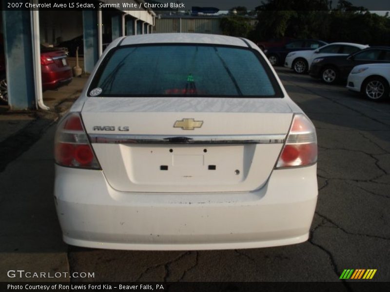 Summit White / Charcoal Black 2007 Chevrolet Aveo LS Sedan