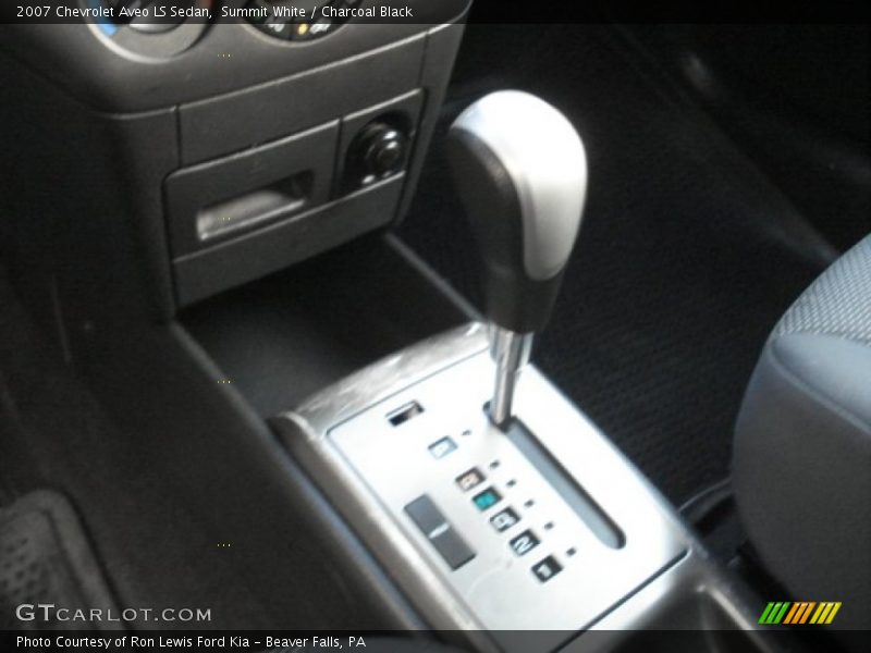 Summit White / Charcoal Black 2007 Chevrolet Aveo LS Sedan