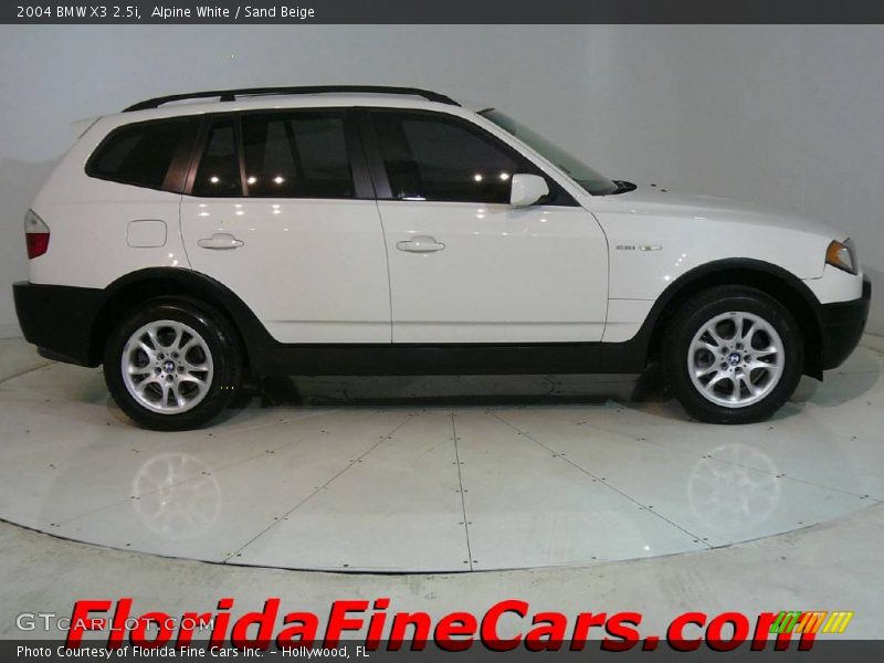 Alpine White / Sand Beige 2004 BMW X3 2.5i