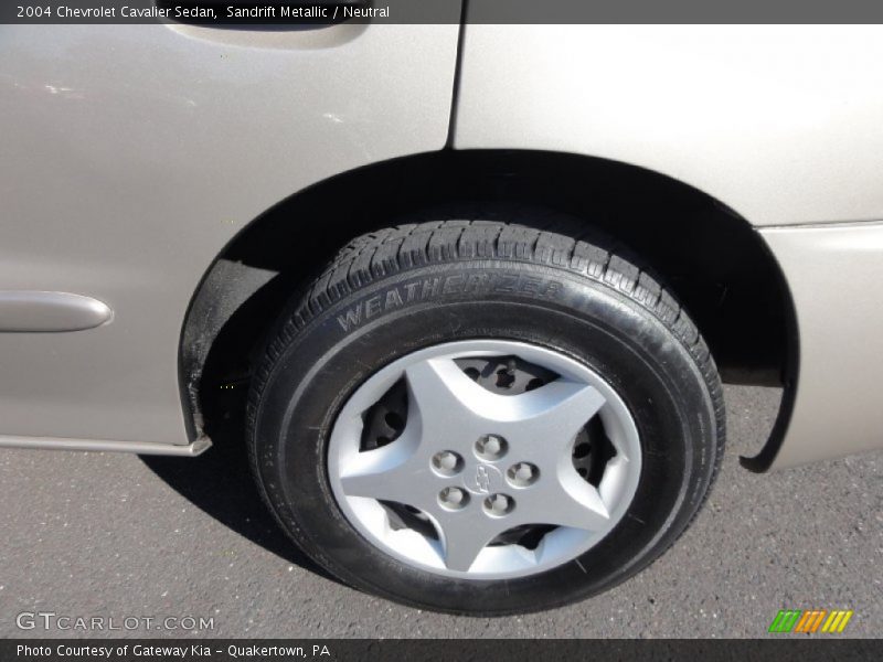 Sandrift Metallic / Neutral 2004 Chevrolet Cavalier Sedan