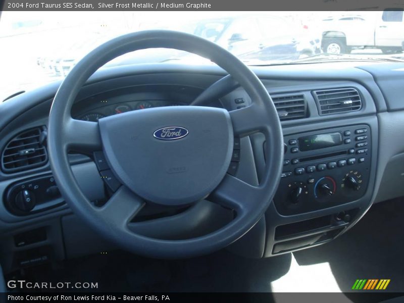 Silver Frost Metallic / Medium Graphite 2004 Ford Taurus SES Sedan