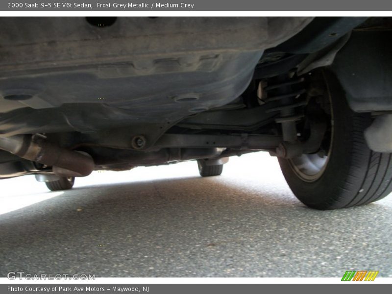 Frost Grey Metallic / Medium Grey 2000 Saab 9-5 SE V6t Sedan