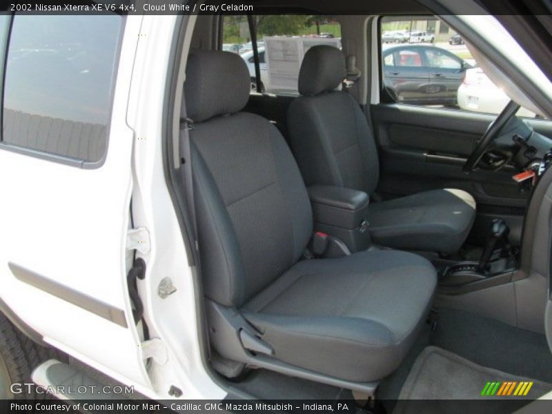 Cloud White / Gray Celadon 2002 Nissan Xterra XE V6 4x4