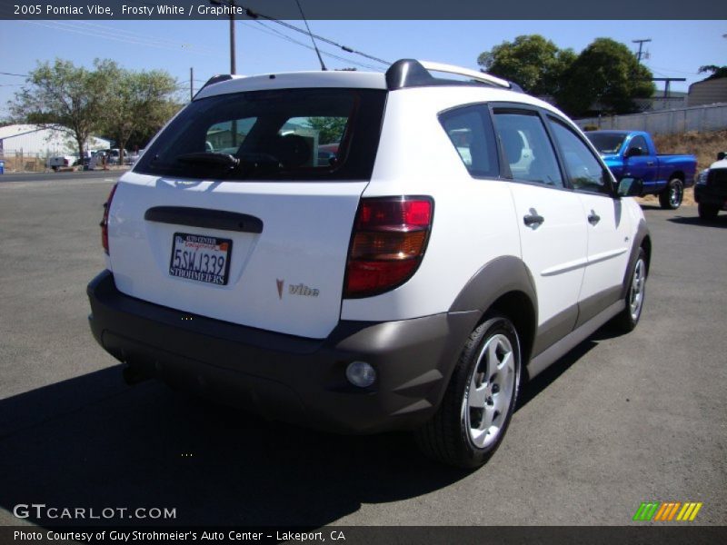 Frosty White / Graphite 2005 Pontiac Vibe