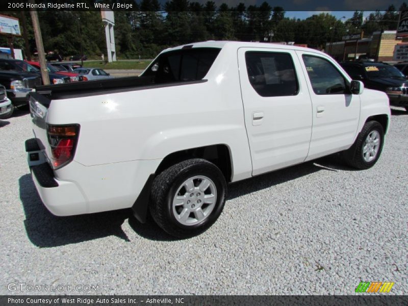 White / Beige 2006 Honda Ridgeline RTL