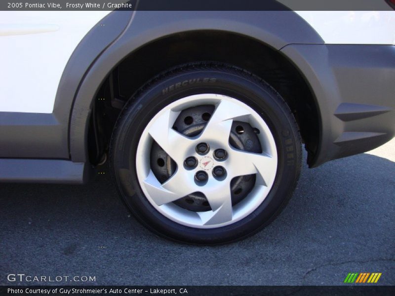 Frosty White / Graphite 2005 Pontiac Vibe
