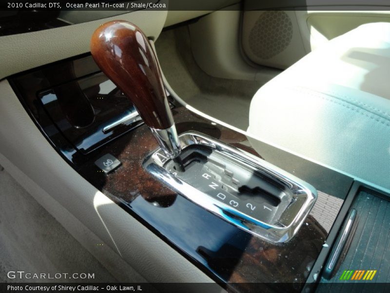  2010 DTS  4 Speed Automatic Shifter
