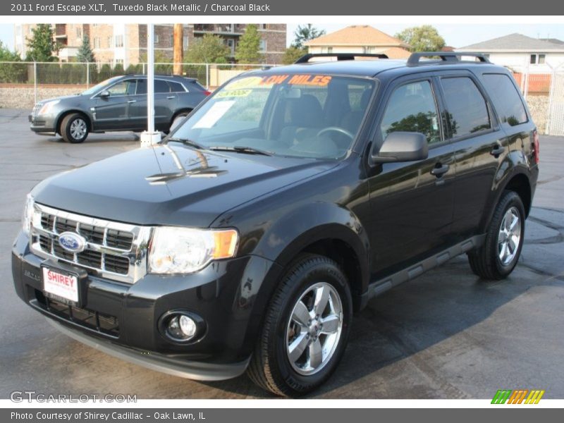 Tuxedo Black Metallic / Charcoal Black 2011 Ford Escape XLT