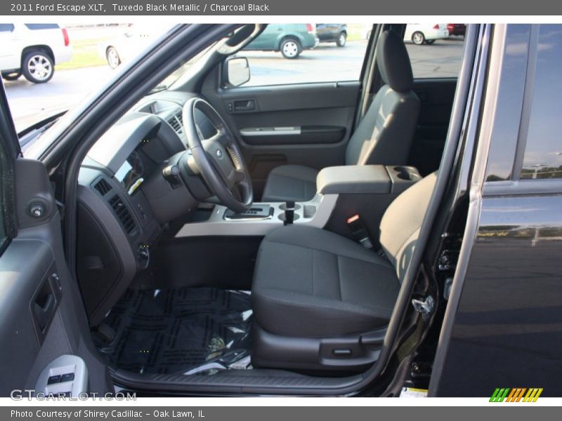 Tuxedo Black Metallic / Charcoal Black 2011 Ford Escape XLT