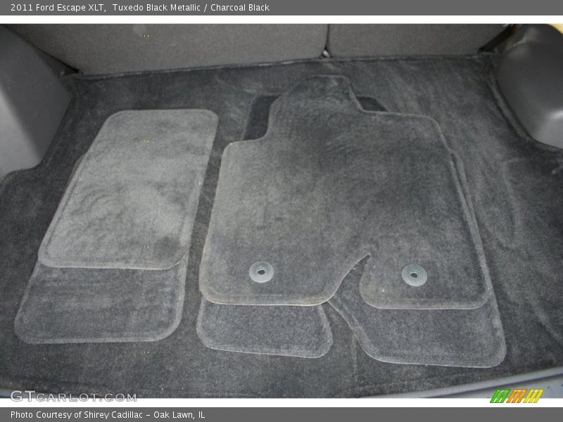 Tuxedo Black Metallic / Charcoal Black 2011 Ford Escape XLT