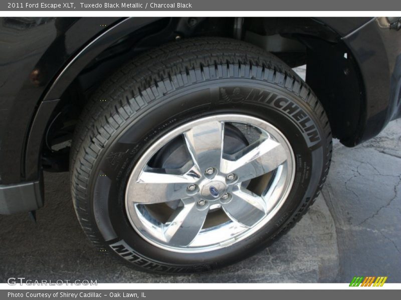 Tuxedo Black Metallic / Charcoal Black 2011 Ford Escape XLT