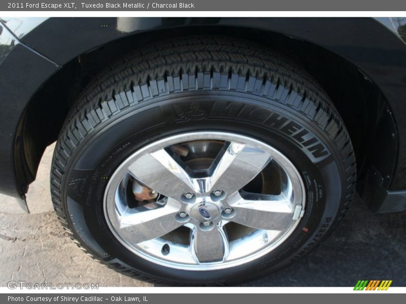 Tuxedo Black Metallic / Charcoal Black 2011 Ford Escape XLT