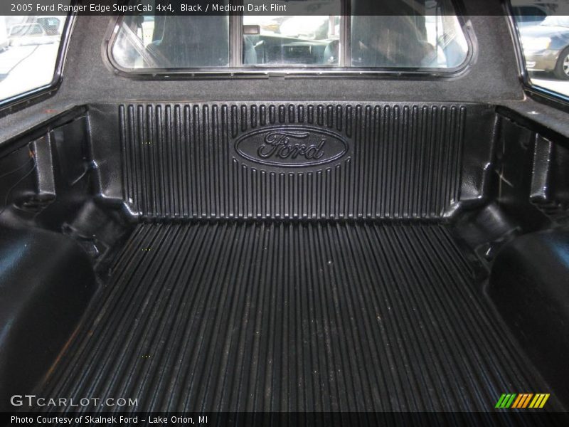 Black / Medium Dark Flint 2005 Ford Ranger Edge SuperCab 4x4