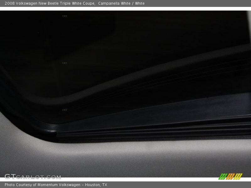 Campanella White / White 2008 Volkswagen New Beetle Triple White Coupe