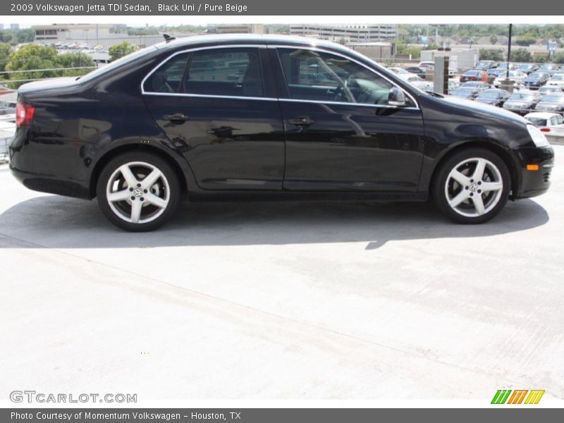 Black Uni / Pure Beige 2009 Volkswagen Jetta TDI Sedan