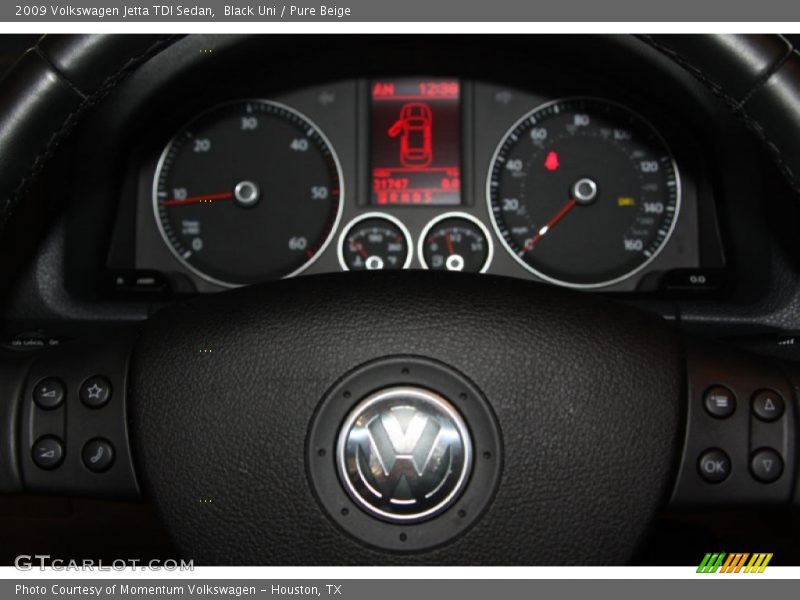 Black Uni / Pure Beige 2009 Volkswagen Jetta TDI Sedan