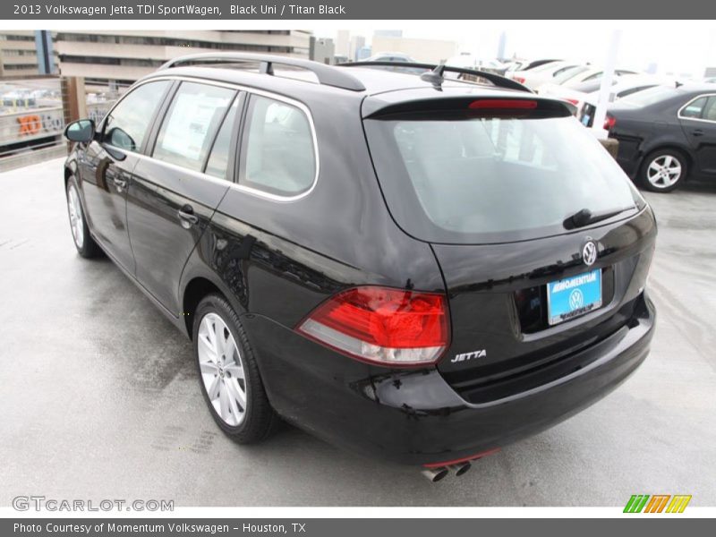 Black Uni / Titan Black 2013 Volkswagen Jetta TDI SportWagen