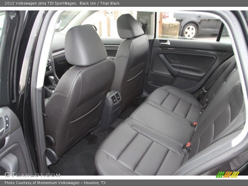Black Uni / Titan Black 2013 Volkswagen Jetta TDI SportWagen