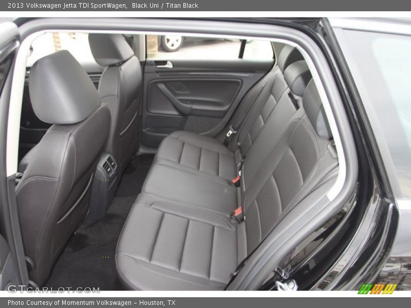Black Uni / Titan Black 2013 Volkswagen Jetta TDI SportWagen